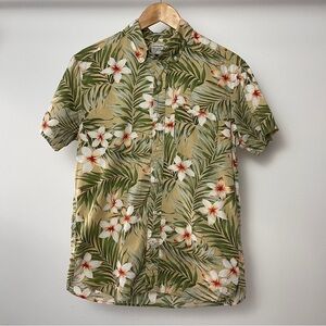 J. Crew Green and Tan Floral Men's Shirt Size S